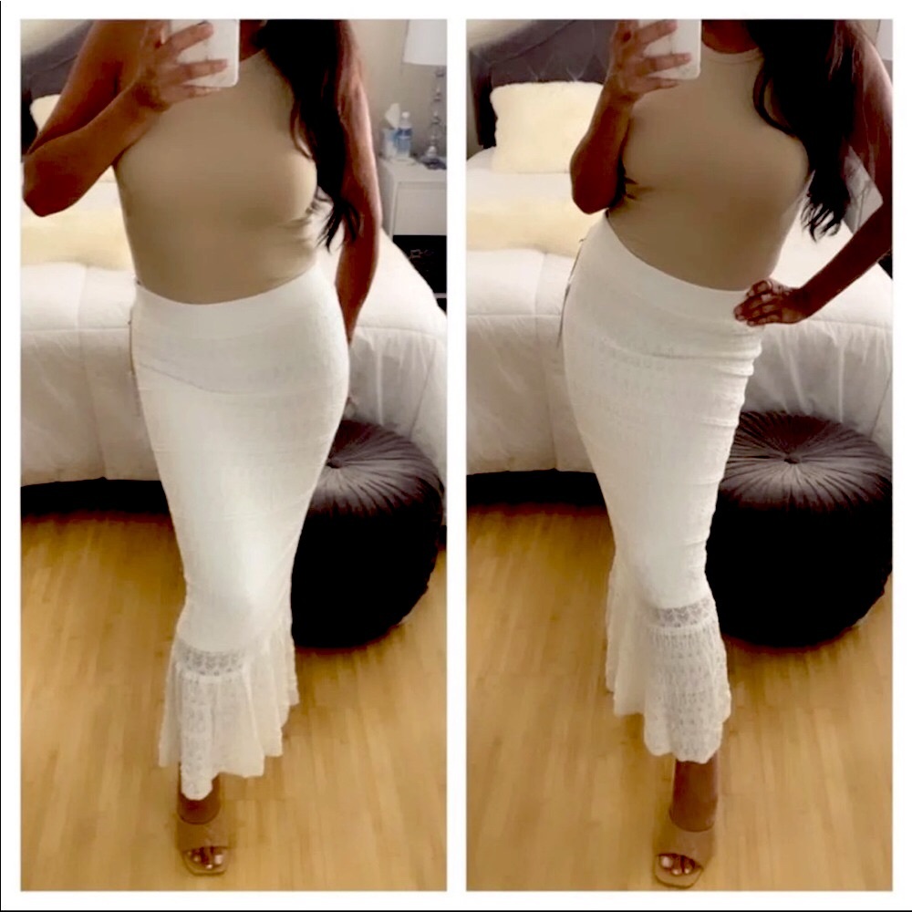 New $180 gorgeous crochet maxi skirt from House of Harlow boho style Price FIRM!